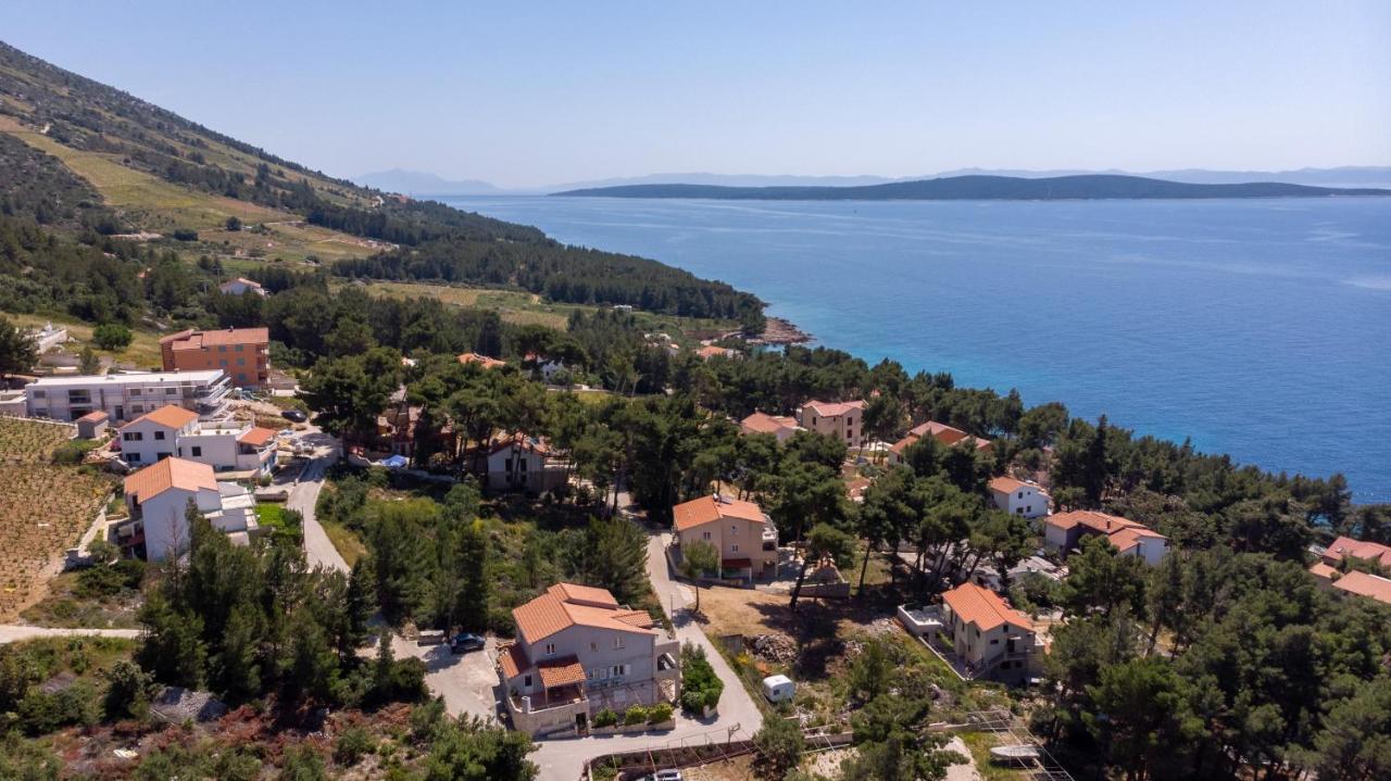 Apartments With A Parking Space Ivan Dolac, Hvar - 15784 Bagian luar foto