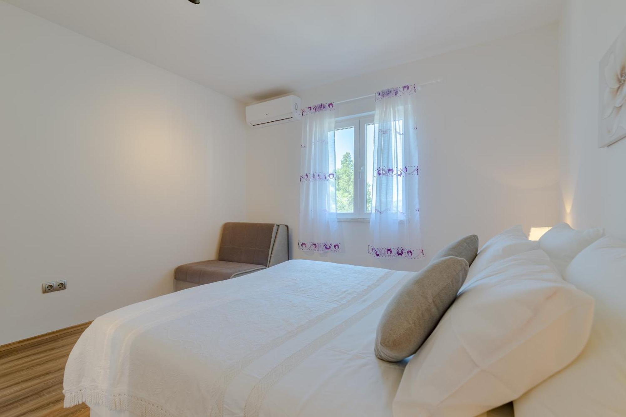 Apartments With A Parking Space Ivan Dolac, Hvar - 15784 Ruang foto